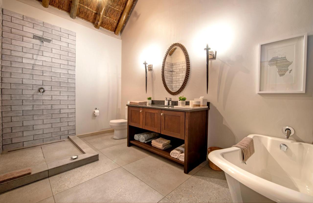 Burlington Bush Cottages By The Oyster Collection Salem ภายนอก รูปภาพ